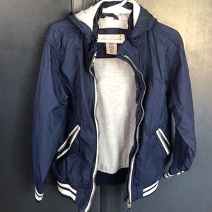 Brand is Label of graded goods/Jacket size 5-6y